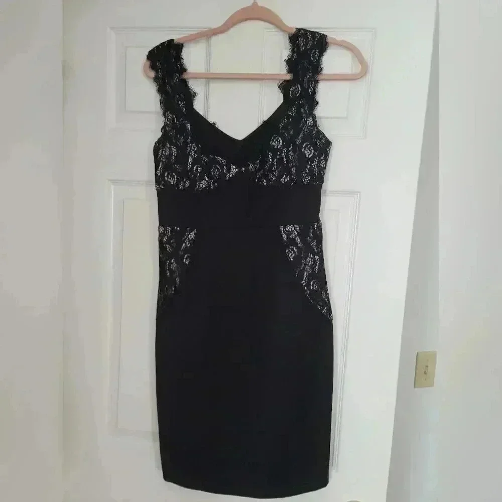 Ted Baker black lace dress - Picture 5 of 16